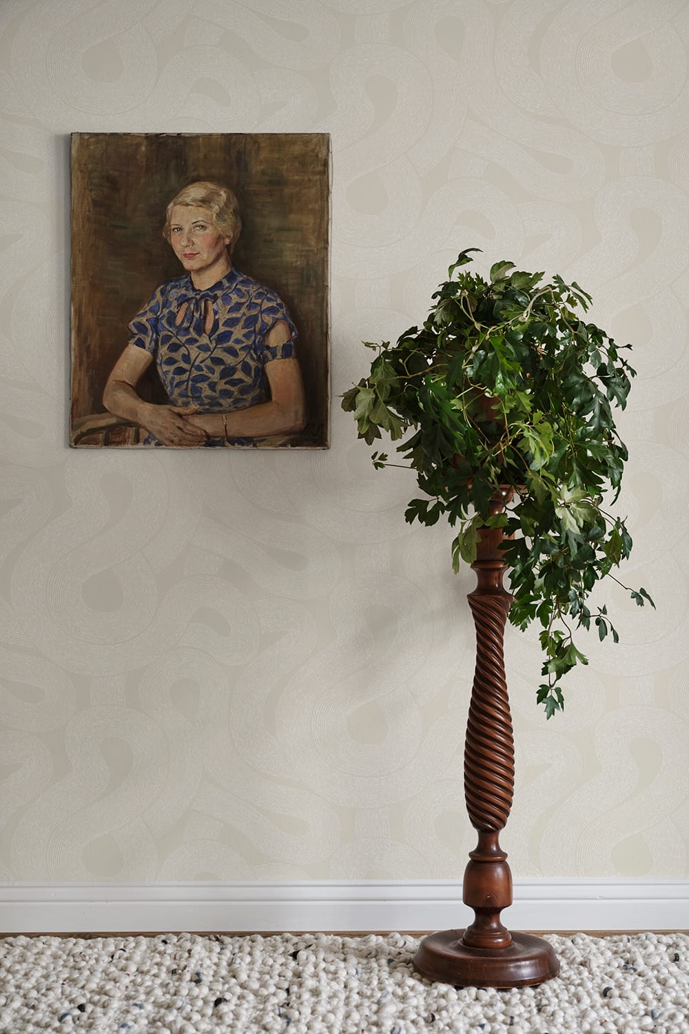 805-21_Zen_gray_Sandberg-Wallpaper_interior3_p