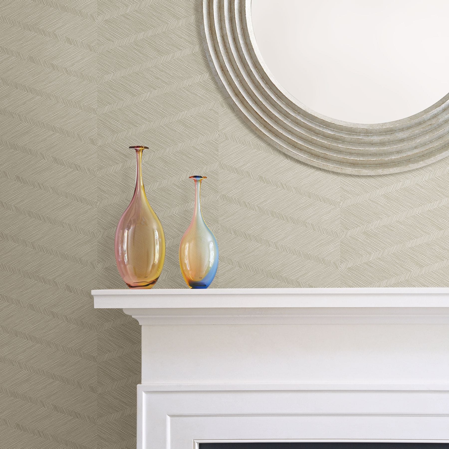 0044920_aspen-champagne-chevron-wallpaper