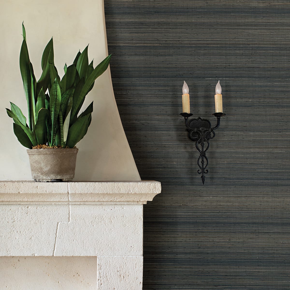 0058915_mai-indigo-abaca-grasscloth-wallpaper