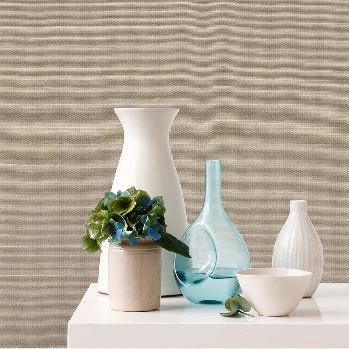 0058919_mai-lavender-abaca-grasscloth-wallpaper